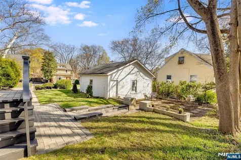 39 Draper Terrace Montclair NJ 07042