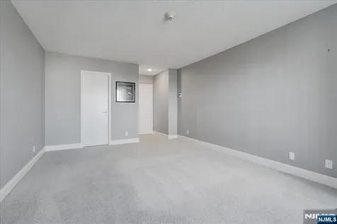 2 Claridge Drive Verona NJ 07044