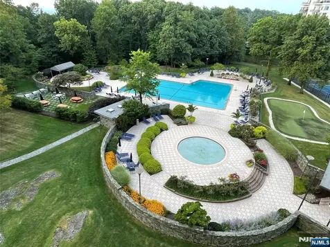 2 Claridge Drive Verona NJ 07044
