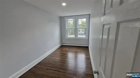 240 E Forest Avenue Teaneck NJ 07666