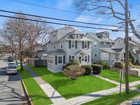 351 Park Avenue Rutherford NJ 07070