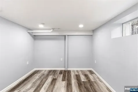 351 Park Avenue Rutherford NJ 07070