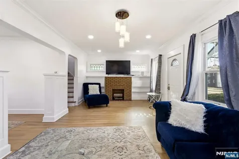 351 Park Avenue Rutherford NJ 07070