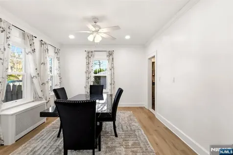 351 Park Avenue Rutherford NJ 07070