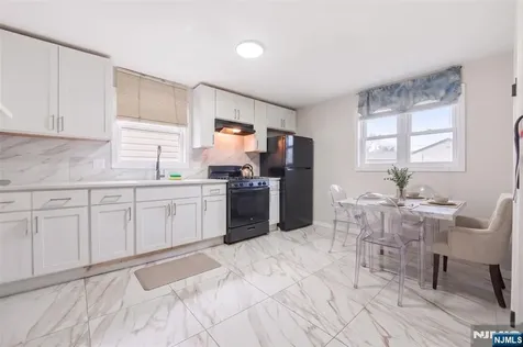 63 Linden Avenue Irvington NJ 07111