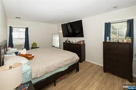 130 Sherwood Avenue Paterson NJ 07502