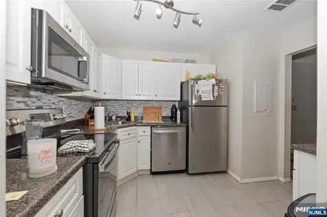 130 Sherwood Avenue Paterson NJ 07502