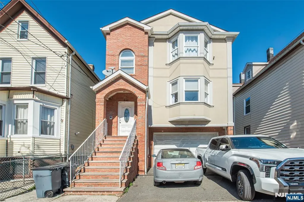 543-545 Livingston Street Elizabeth NJ 07206