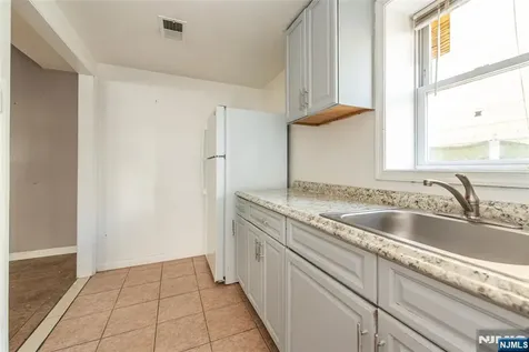 543-545 Livingston Street Elizabeth NJ 07206