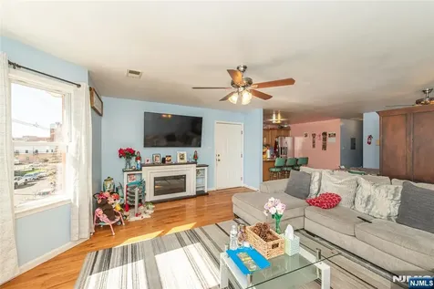 543-545 Livingston Street Elizabeth NJ 07206