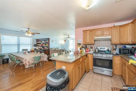 543-545 Livingston Street Elizabeth NJ 07206