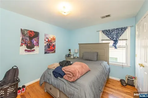 543-545 Livingston Street Elizabeth NJ 07206