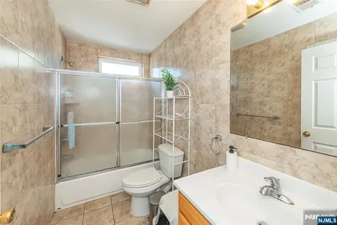 543-545 Livingston Street Elizabeth NJ 07206