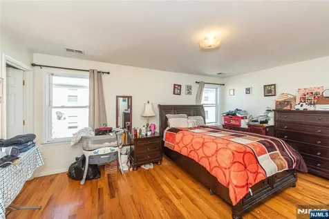 543-545 Livingston Street Elizabeth NJ 07206