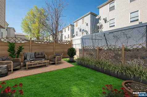 543-545 Livingston Street Elizabeth NJ 07206