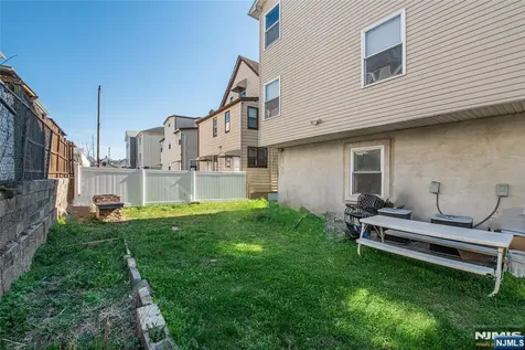 543-545 Livingston Street Elizabeth NJ 07206