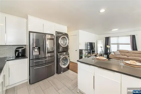 543-545 Livingston Street Elizabeth NJ 07206