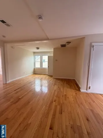 219 Renner Avenue Newark NJ 07112