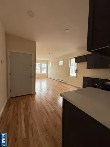 219 Renner Avenue Newark NJ 07112