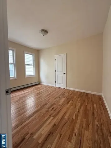 219 Renner Avenue Newark NJ 07112
