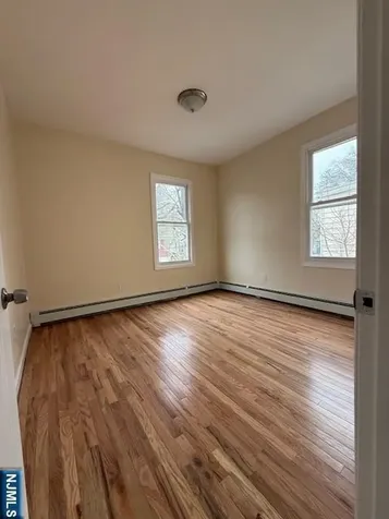 219 Renner Avenue Newark NJ 07112