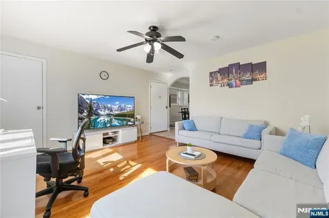 132 72nd North Bergen NJ 07047