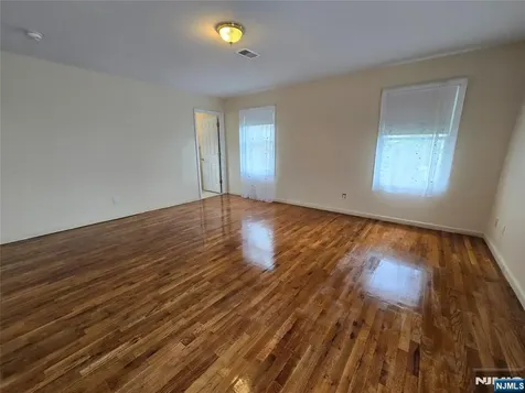 598 Broad Street Carlstadt NJ 07072