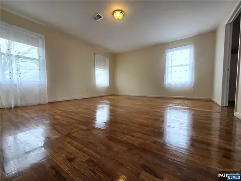 598 Broad Street Carlstadt NJ 07072