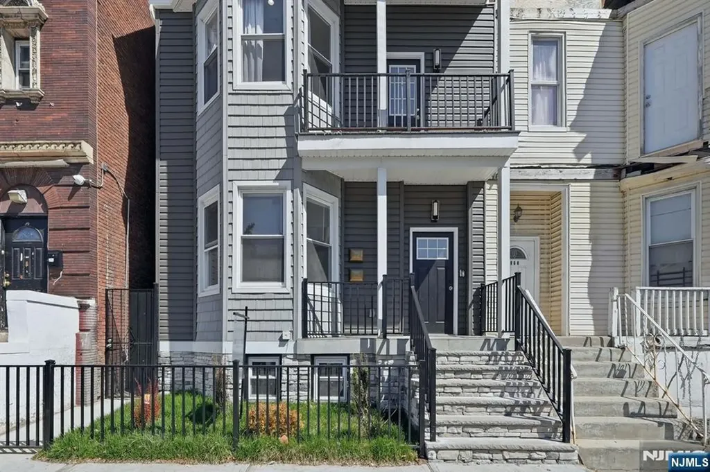 327 S Orange Avenue Newark NJ 07103