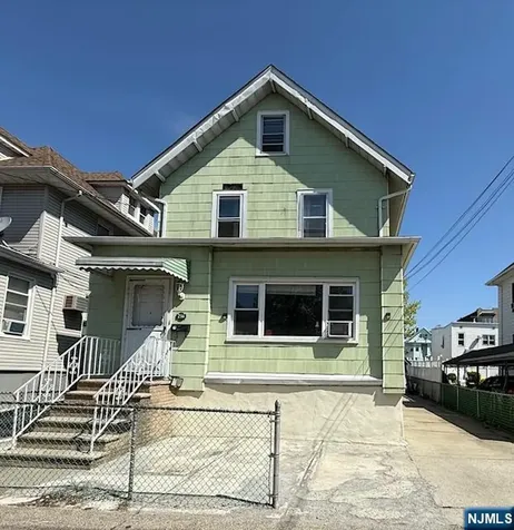 216 74th Street North Bergen NJ 07047