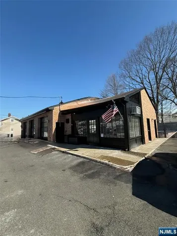1040 Ringwood Avenue Wanaque NJ 07420