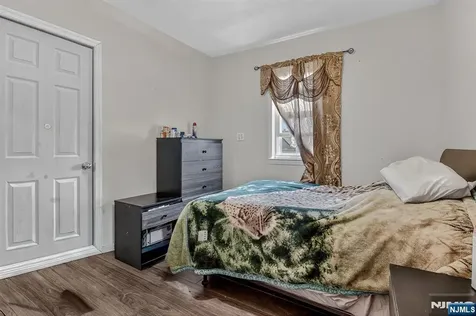 754 Highland Avenue Newark NJ 07104