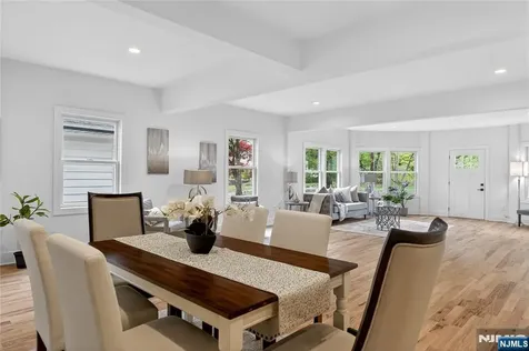 287 Orange Road Montclair NJ 07042