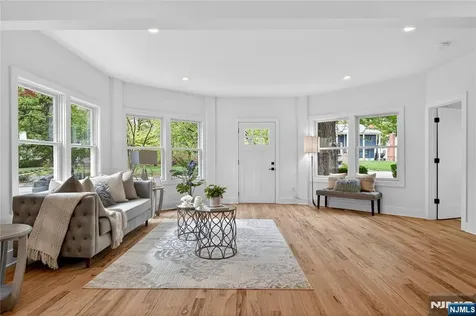 287 Orange Road Montclair NJ 07042