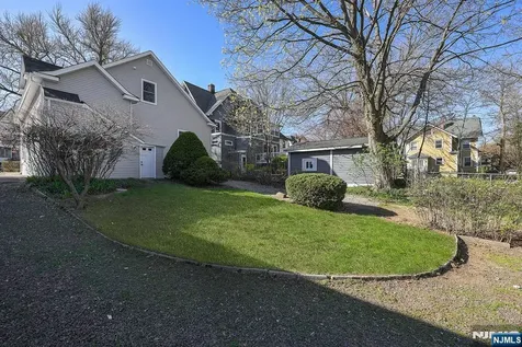 287 Orange Road Montclair NJ 07042