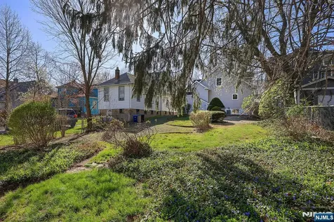 287 Orange Road Montclair NJ 07042