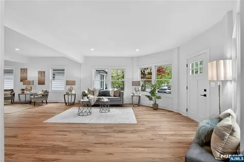 287 Orange Road Montclair NJ 07042