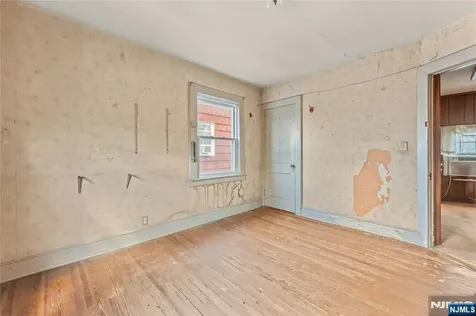 101 Reid Avenue Passaic NJ 07055