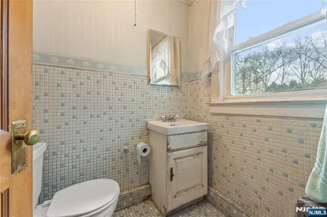 101 Reid Avenue Passaic NJ 07055