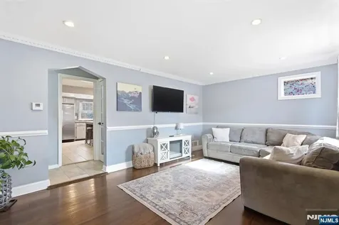 201 Floyd Street Belleville NJ 07109