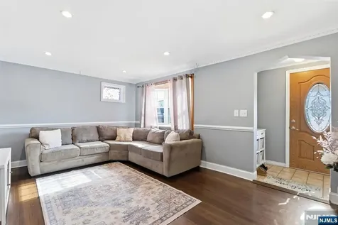 201 Floyd Street Belleville NJ 07109