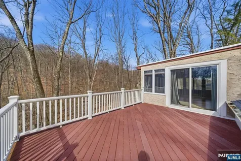 109 Taylortown Road Montville Township NJ 07005