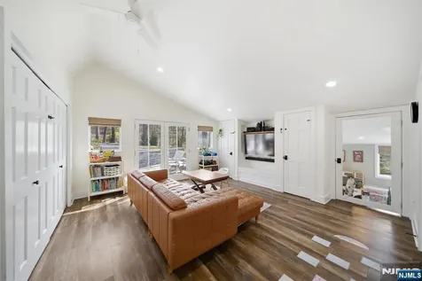 109 Taylortown Road Montville Township NJ 07005