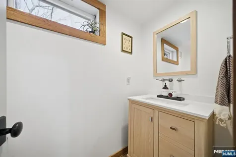 109 Taylortown Road Montville Township NJ 07005