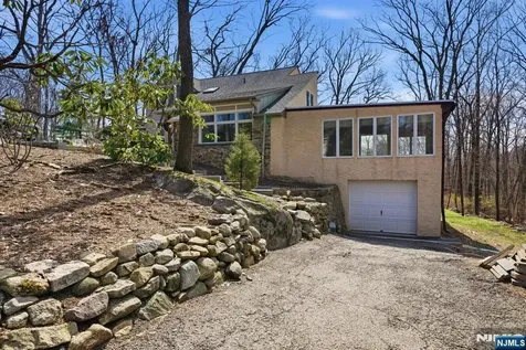 109 Taylortown Road Montville Township NJ 07005