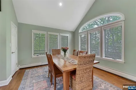 631 Cooper Avenue Oradell NJ 07649