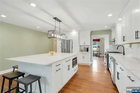 631 Cooper Avenue Oradell NJ 07649