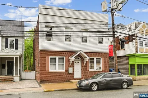 137 Valley Road Montclair NJ 07042
