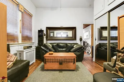 137 Valley Road Montclair NJ 07042