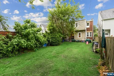 137 Valley Road Montclair NJ 07042